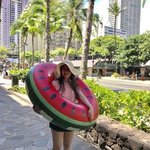 Meet your Posher, He